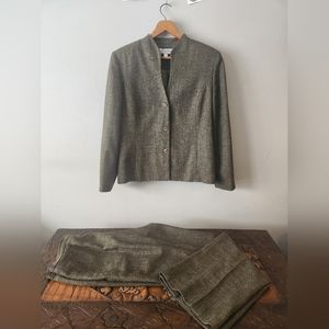 Larry Levine sz 14 Tweed Blazer and Trousers